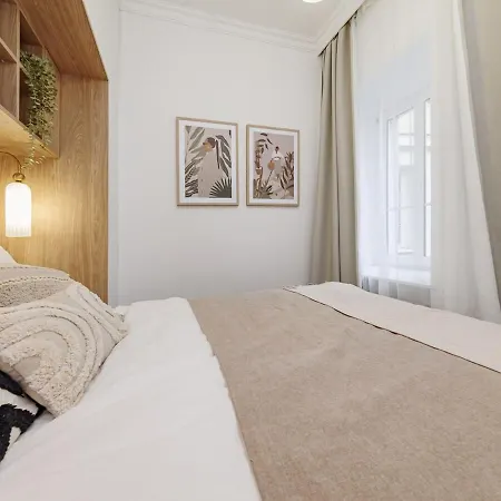 Appartement Concierge Filtrowa Glamour *